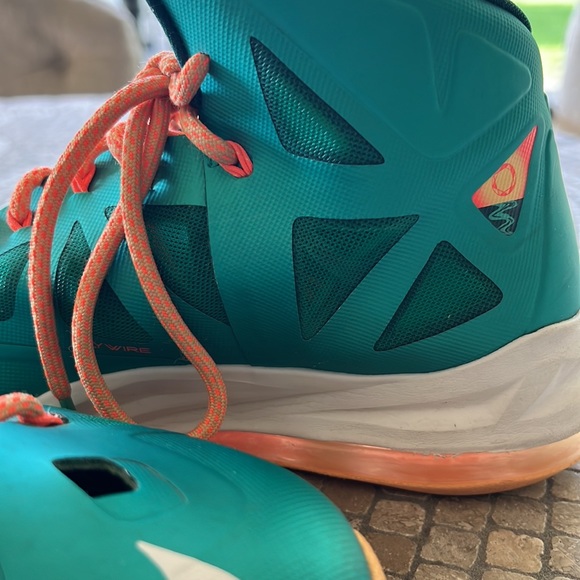 Miami Dolphin Nike Lebron size IS size 8 - Picture 6 of 13